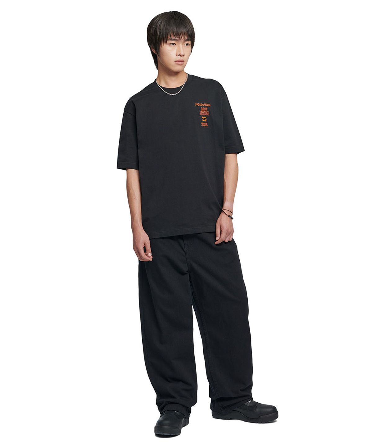 노매뉴얼(NOMANUAL) N.I T-SHIRT - BLACK