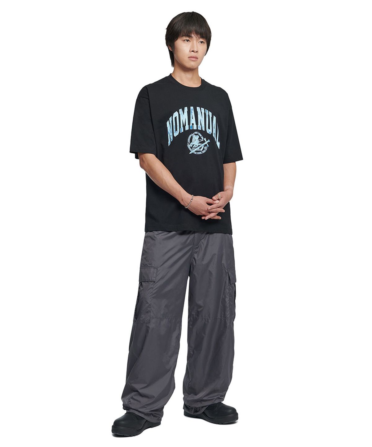 노매뉴얼(NOMANUAL) 2T ARCH LOGO T-SHIRT - BLACK