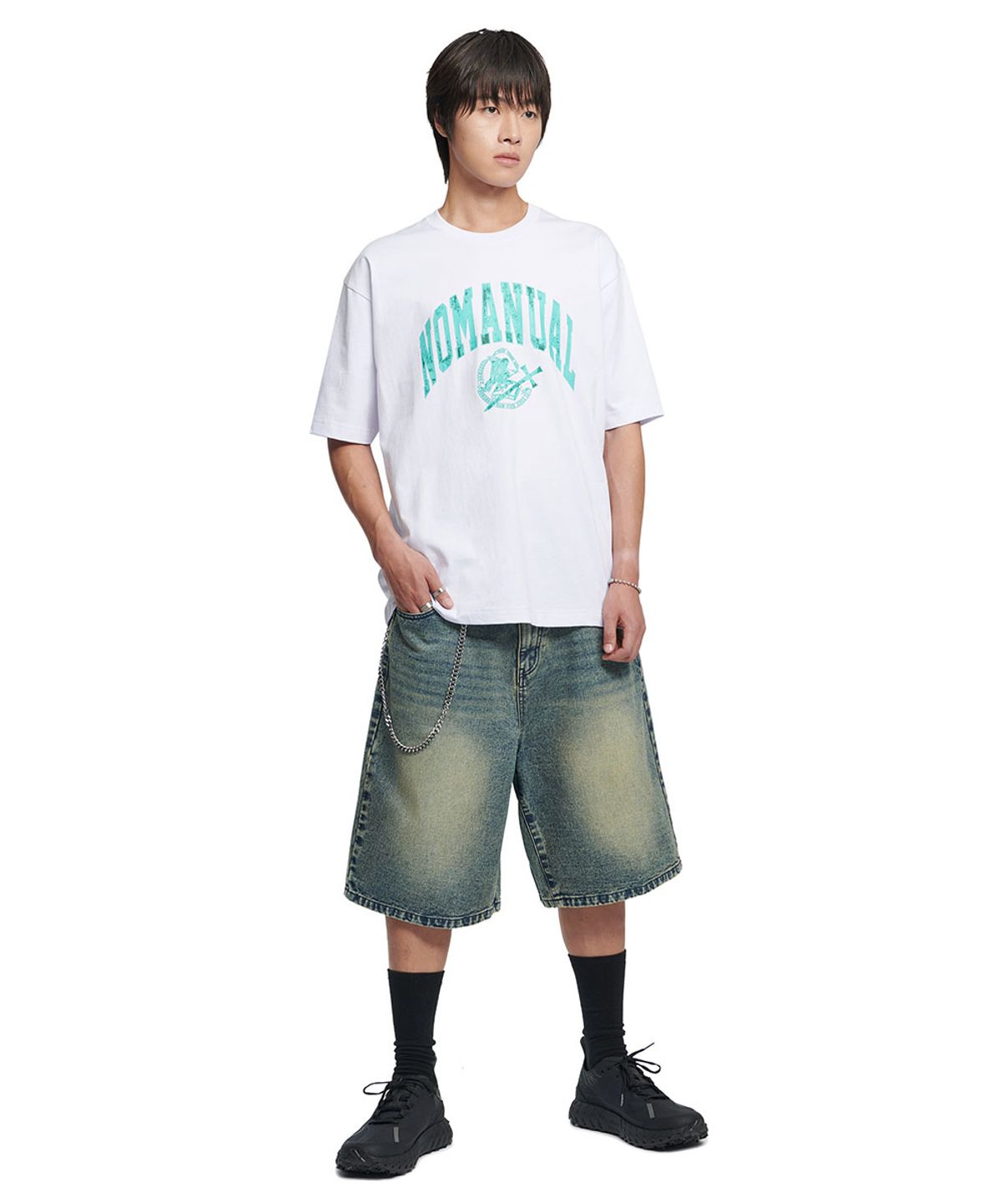 노매뉴얼(NOMANUAL) 2T ARCH LOGO T-SHIRT - WHITE
