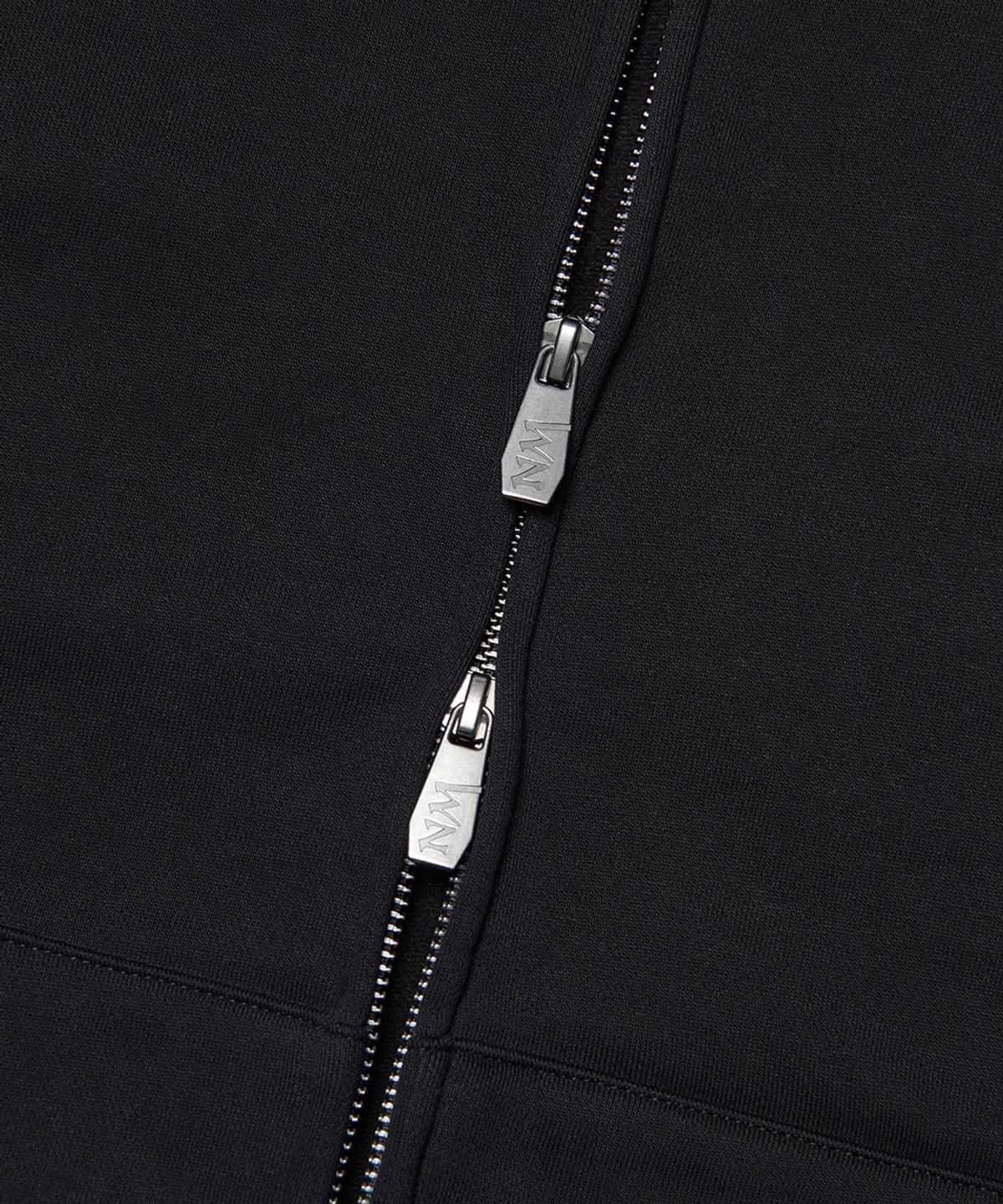 노매뉴얼(NOMANUAL) F.P HOODED ZIP-UP - BLACK