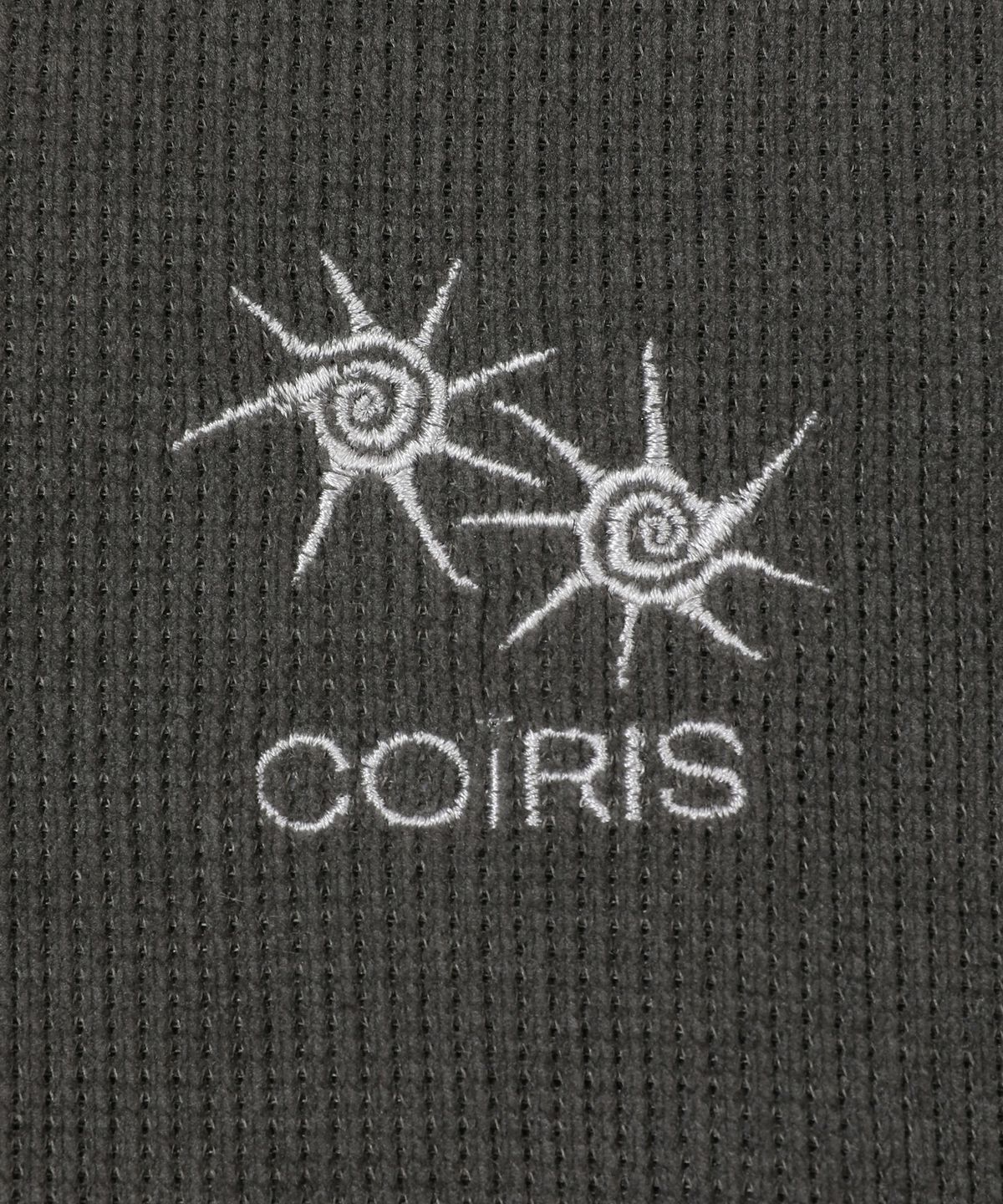 코이리스(COIRIS) 로울 버튼 후드 티 남녀공용 (2컬러)