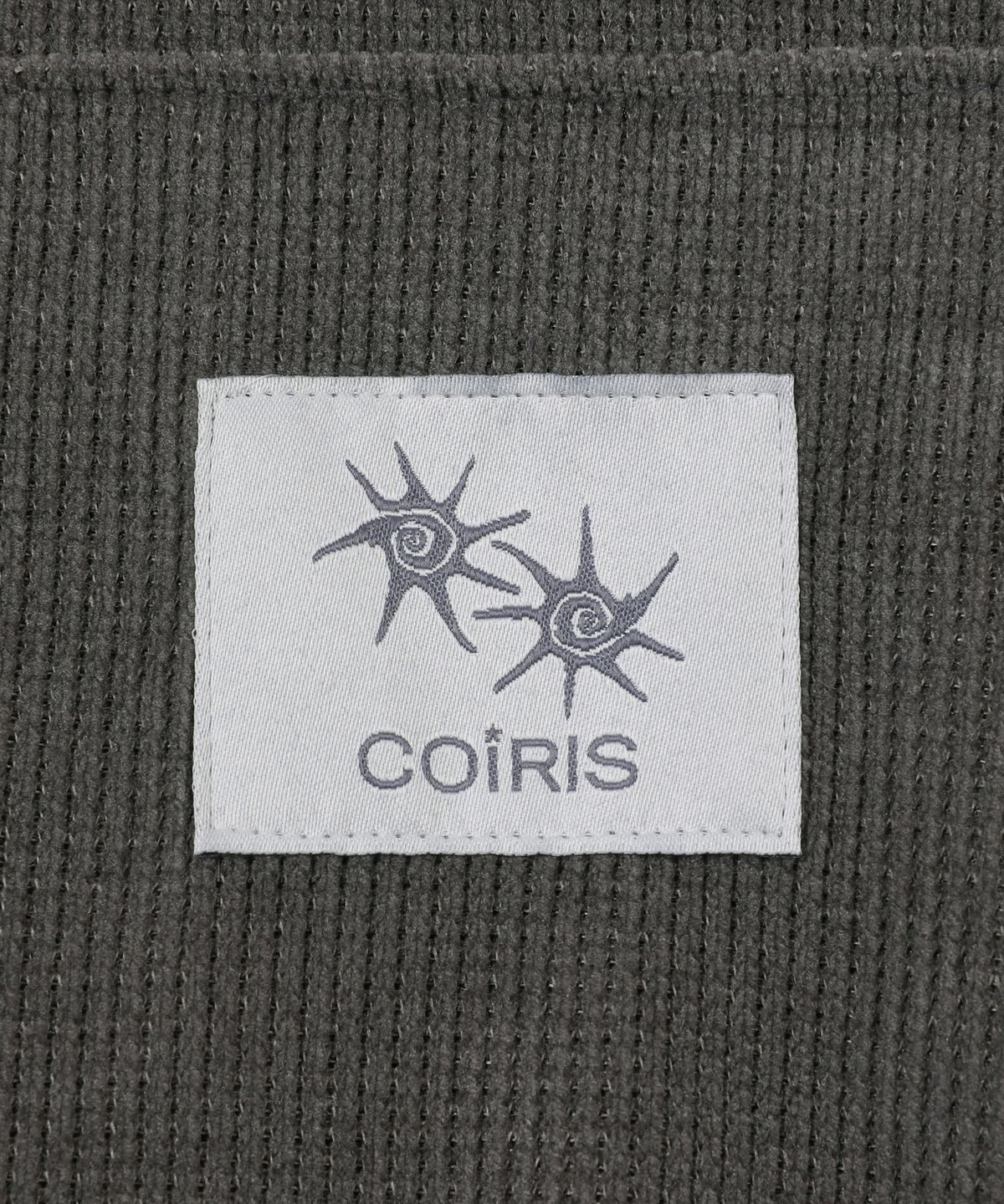 코이리스(COIRIS) 로울 버튼 후드 티 남녀공용 (2컬러)