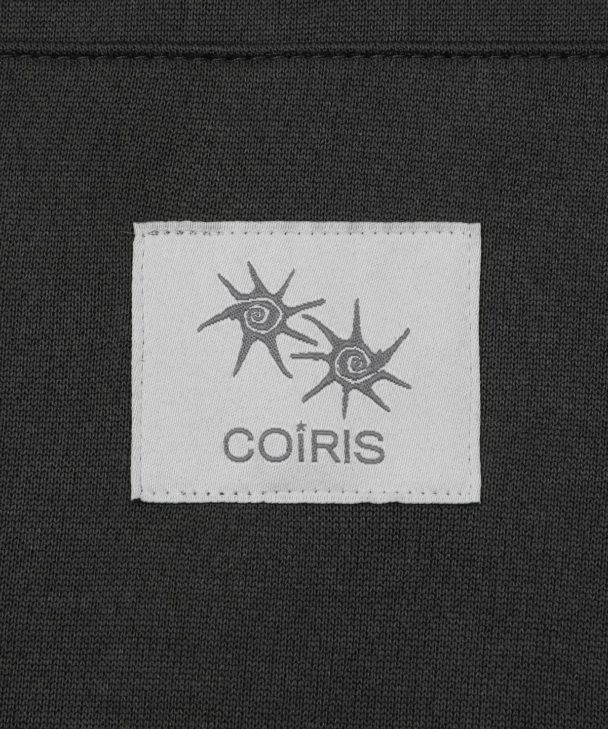 코이리스(COIRIS) 스몰 로고 후드 티 (2컬러)