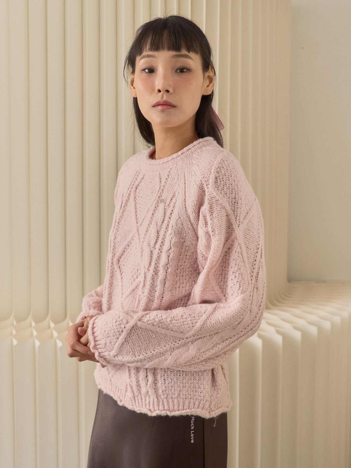 쏘리, 투 머치 러브(SORRY, TOO MUCH LOVE) Raglan Cable Wool Knit Pullover_Pink