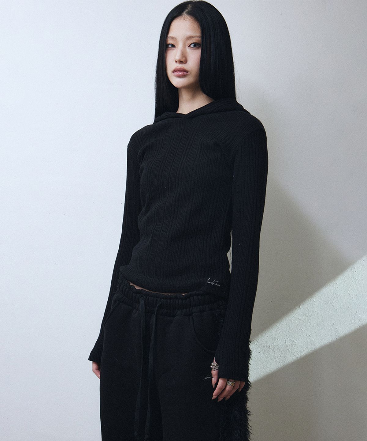 레킴(LEKIM) 슬림 립 후드 (블랙)