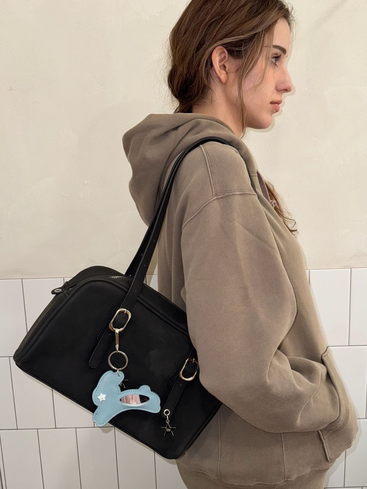 아이세이예르(ISAYYERR) Yerr Square Bag (black)