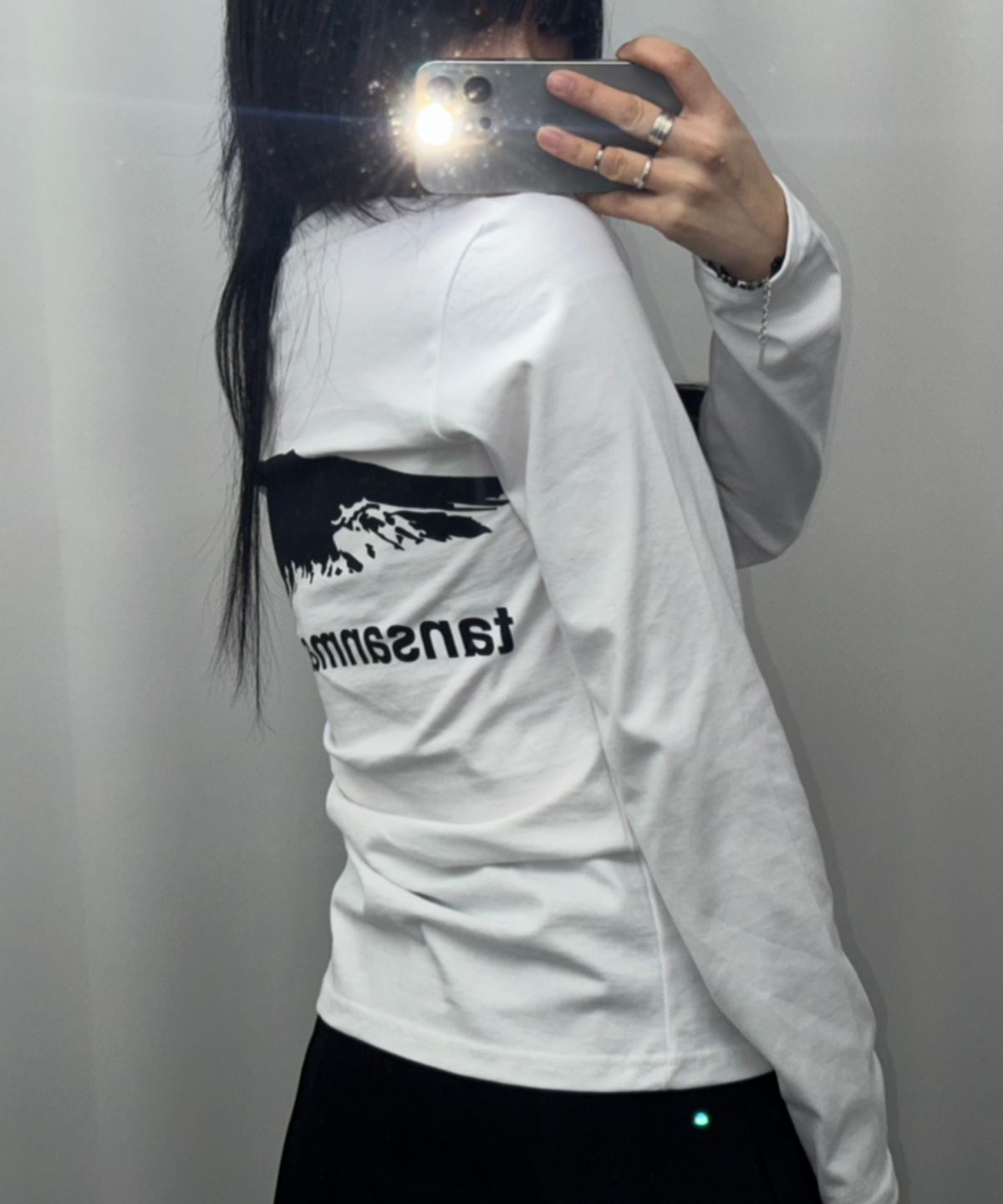 탄산마그네슘(TANSANMAGNESIUM) 마운틴 롱슬리브 (화이트/블랙)