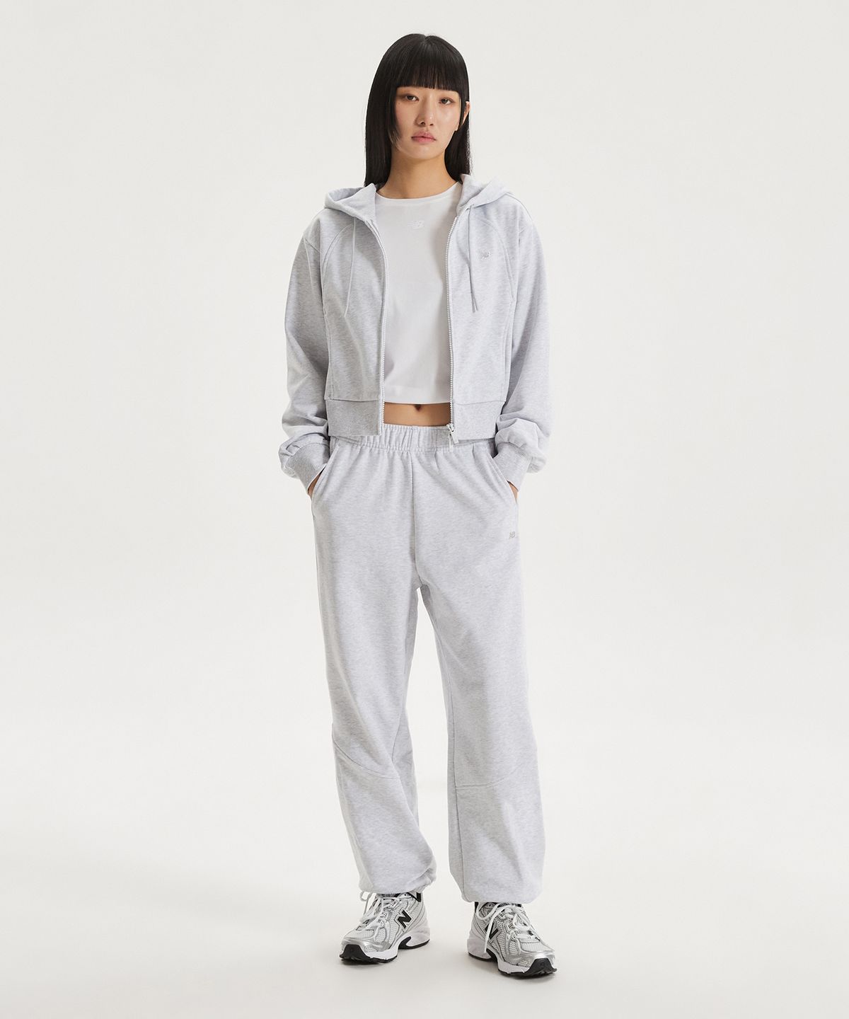 뉴발란스(NEW BALANCE) NBMDG1W212 / WOMEN 에센셜 후드집업 (LIGHT GRAY)