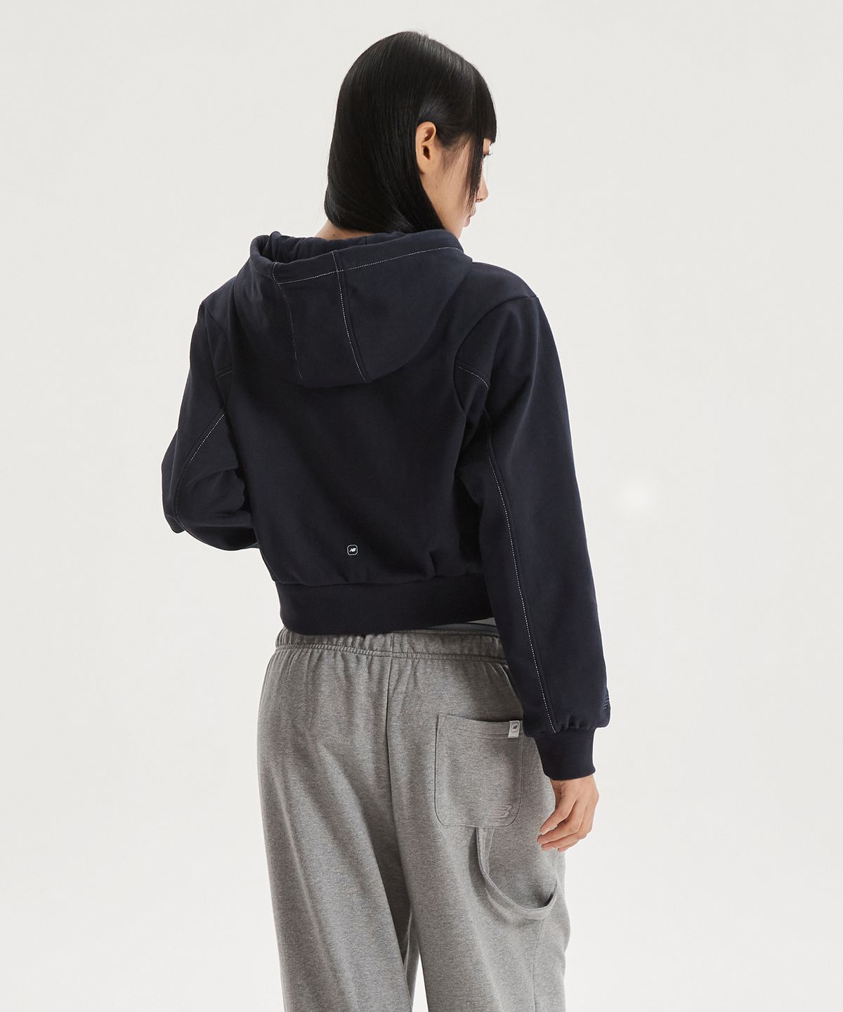 뉴발란스(NEW BALANCE) NBMDG1W212 / WOMEN 에센셜 후드집업 (DARK NAVY)