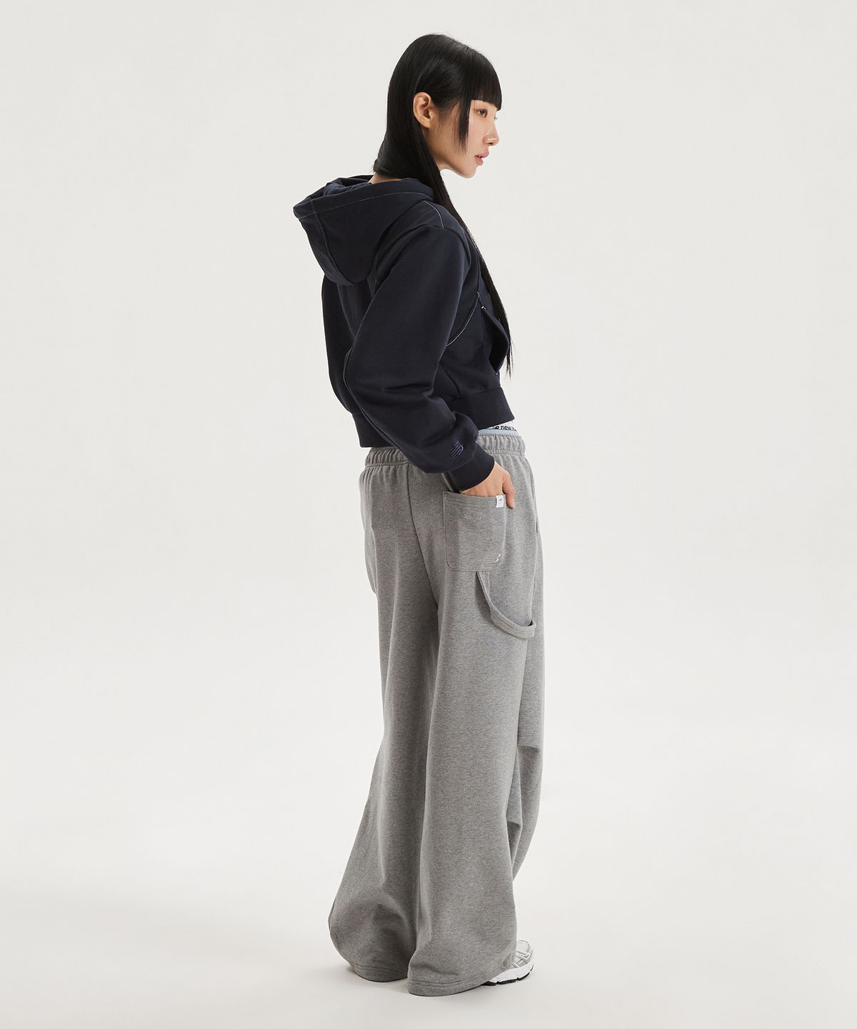 뉴발란스(NEW BALANCE) NBMDG1W212 / WOMEN 에센셜 후드집업 (DARK NAVY)