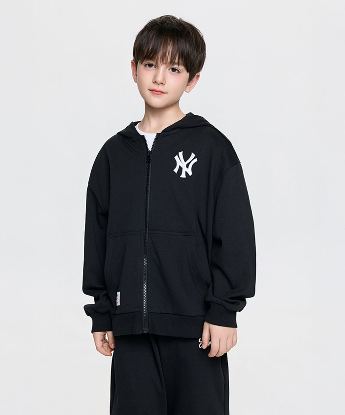 엠엘비 키즈(MLB KIDS) 스포티브 베이직 후드 집업 세트 NY (Black)