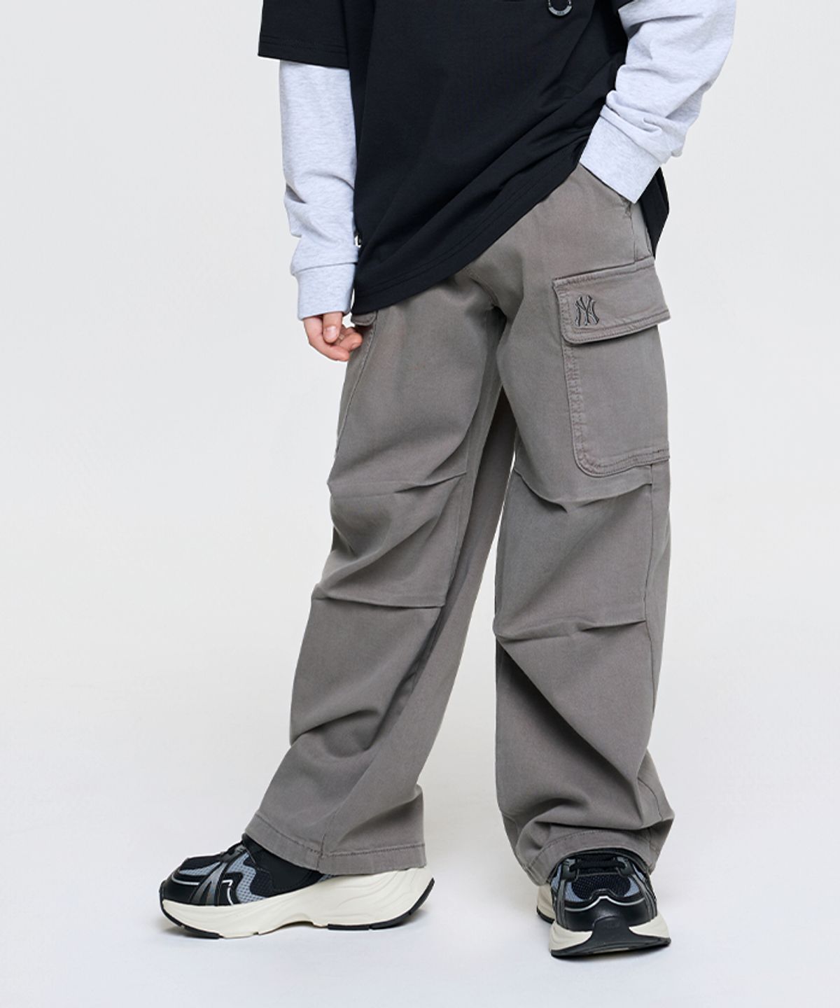 엠엘비 키즈(MLB KIDS) 베이직 와이드 카고 데님 팬츠 NY (Khaki)