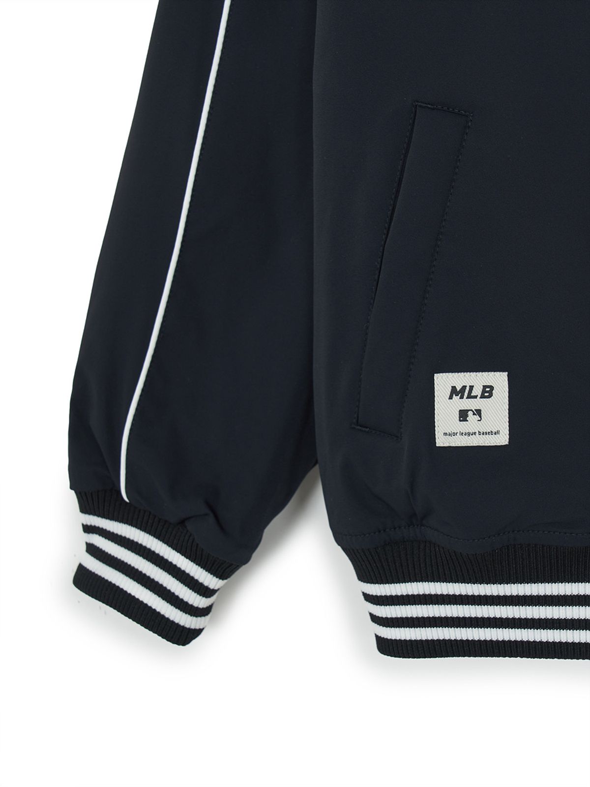 엠엘비 키즈(MLB KIDS) 스포티브 컬시브 나일론 패딩 점퍼 NY (Black)