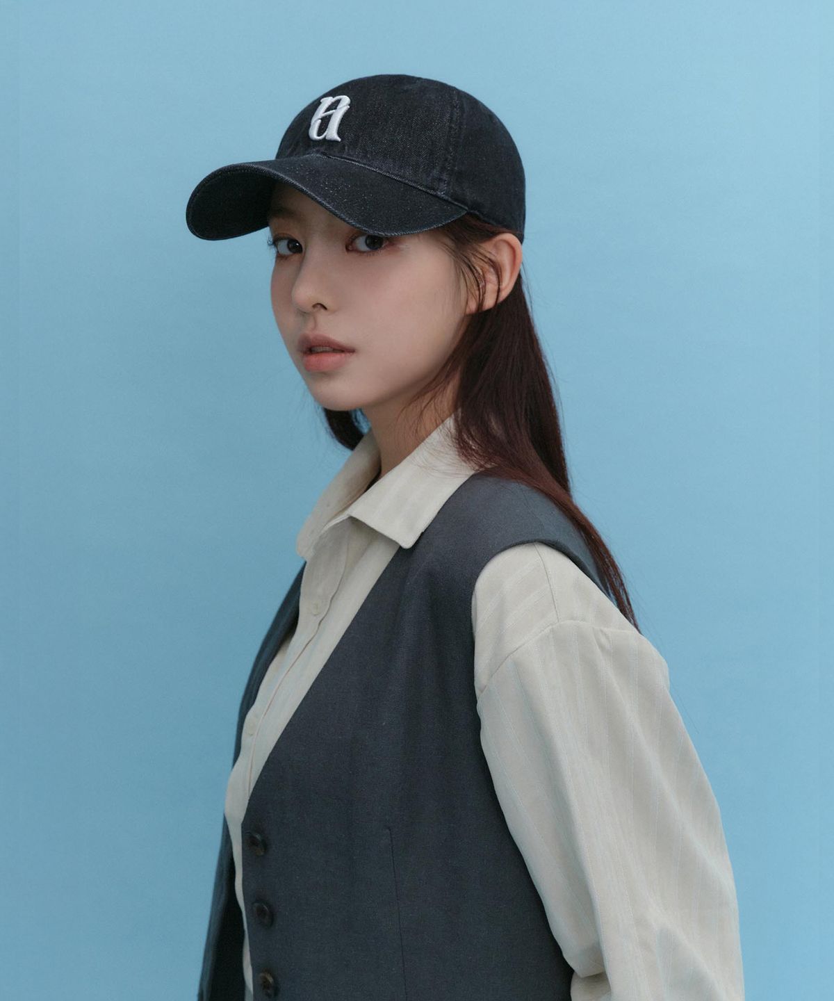 루 서울(RUU SEOUL) 시그니처 데님 볼캡 흑청