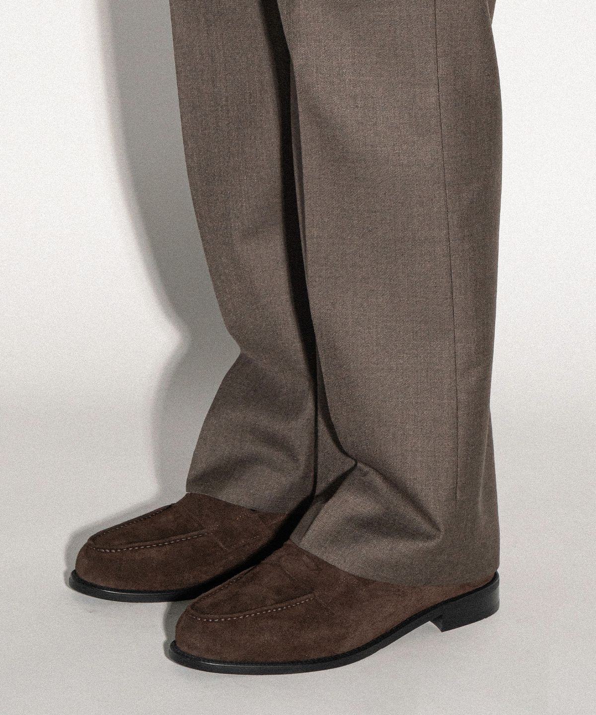 올클래식(ALLCLASSIC) ALC4405 시메르 스웨이드 페니 로퍼_d.brown