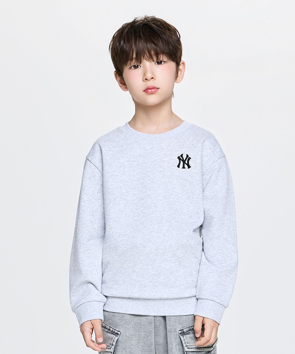 엠엘비 키즈(MLB KIDS) 베이직 스몰로고 맨투맨 NY (L.Melange Grey)