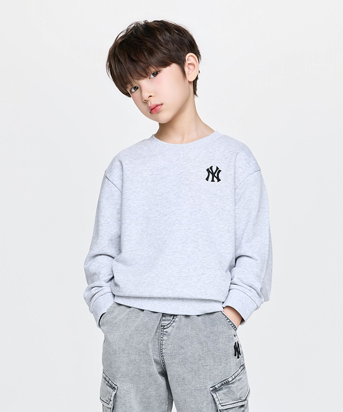 엠엘비 키즈(MLB KIDS) 베이직 스몰로고 맨투맨 NY (L.Melange Grey)