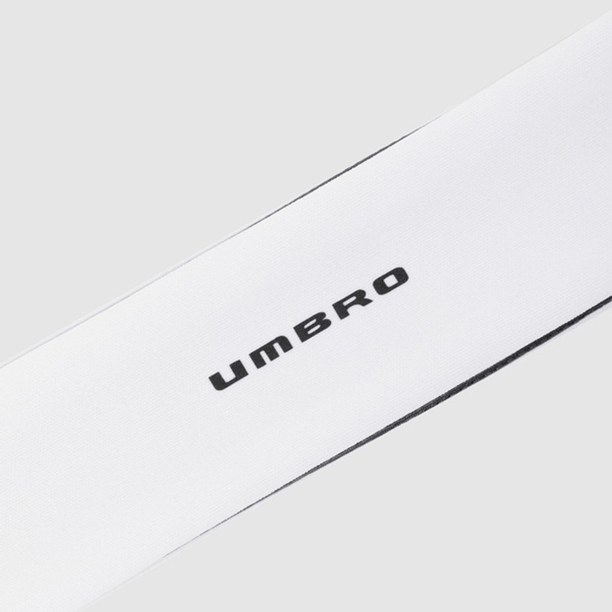 엄브로(UMBRO) 액티브 기능성 헤어밴드 화이트 UR123SAO11