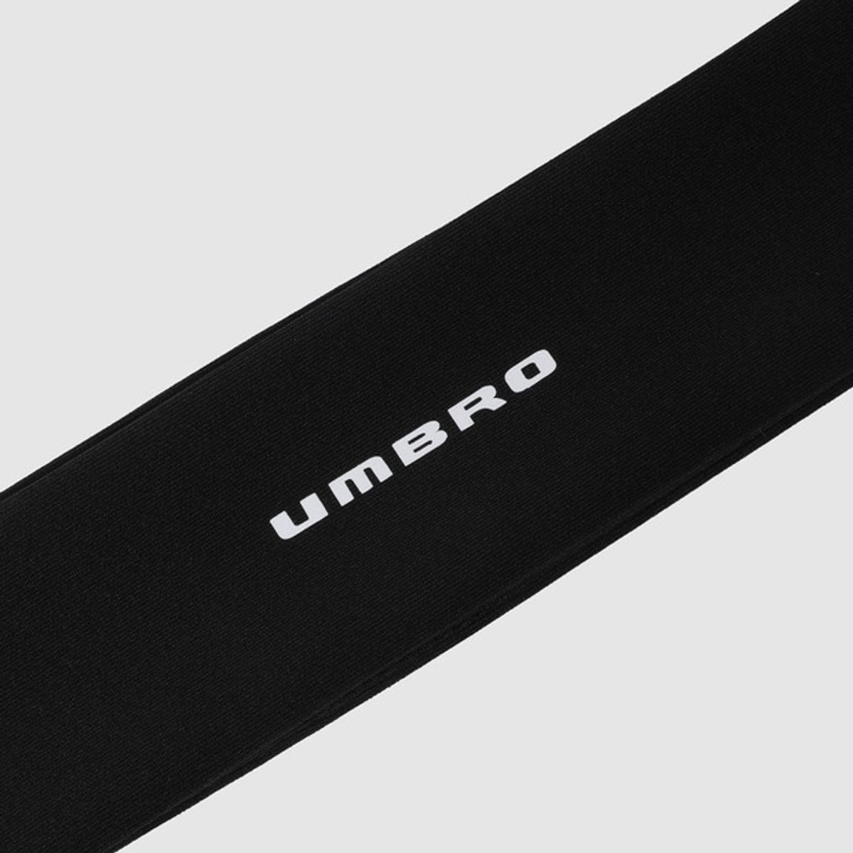 엄브로(UMBRO) 액티브 기능성 헤어밴드 블랙 UR123SAO11