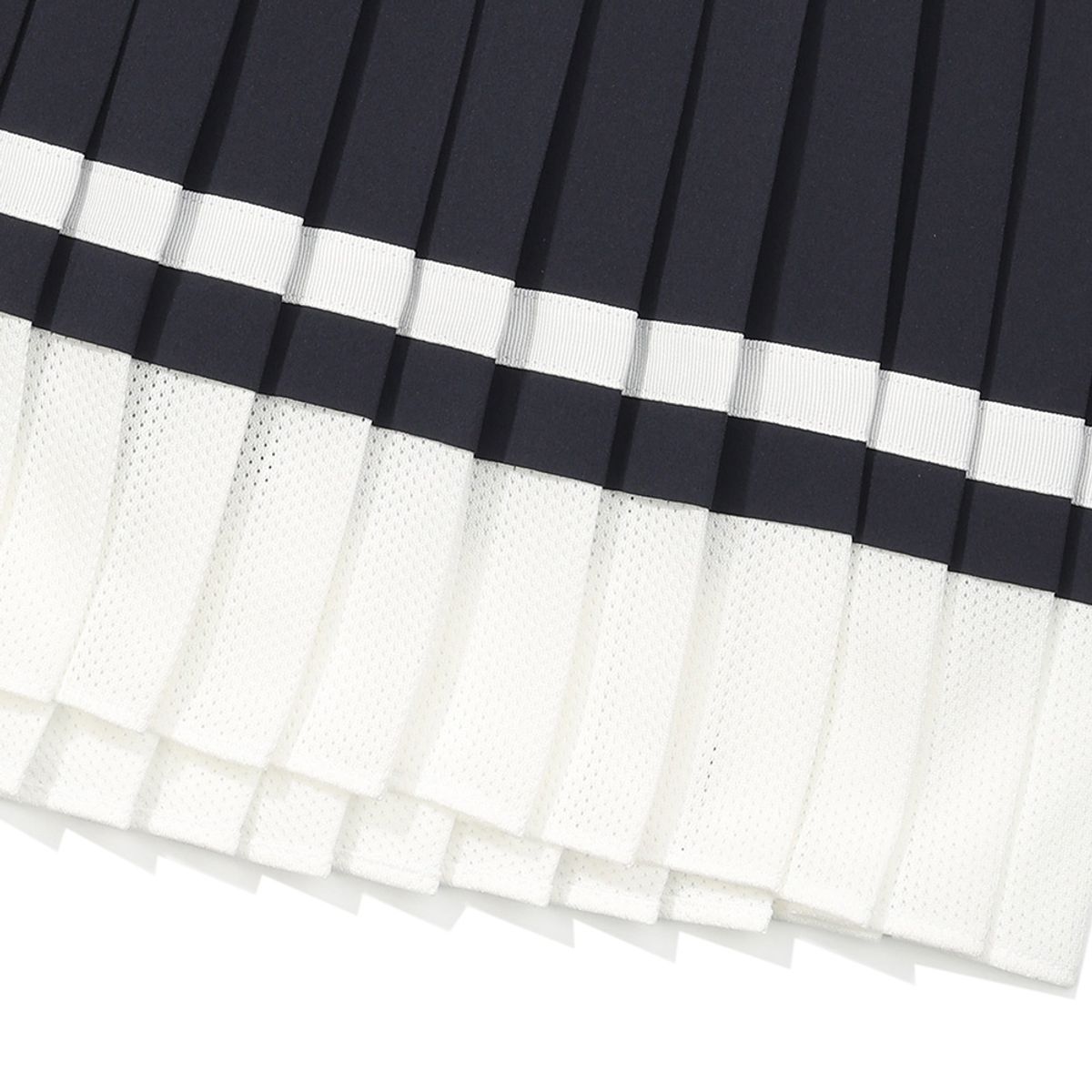 말본 골프(MALBON GOLF) 슬리브리스 잔플리츠 원피스 NAVY (WOMAN)