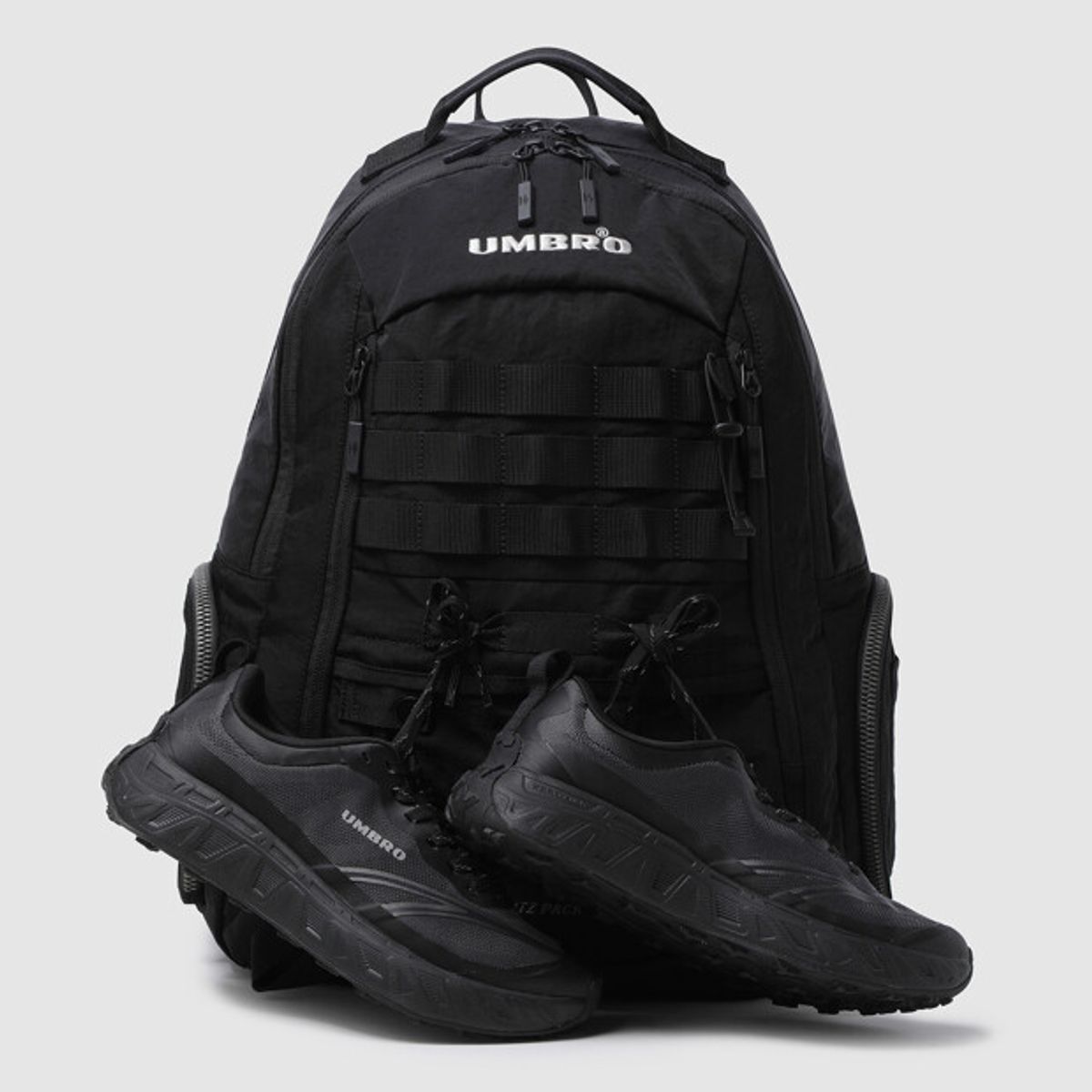 엄브로(UMBRO) 블리츠 익스텐션 백팩 (30L) 블랙 UR123CBP21