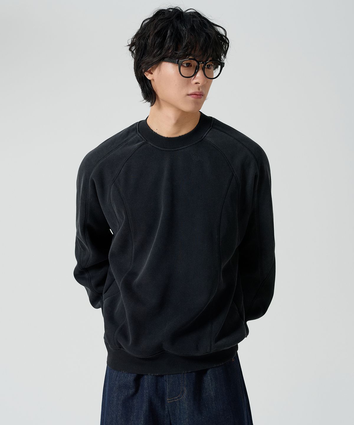 오우사(OWSA) 피그먼트 레글런 기모 맨투맨 2color
