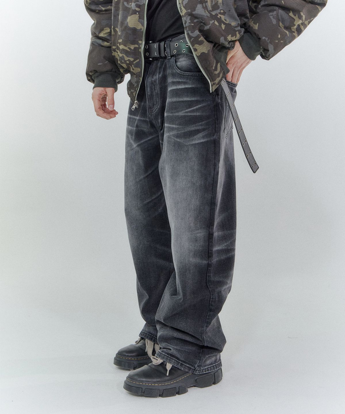포스센스티브(FORCESENSITIVE) fst wide denim pants (black)