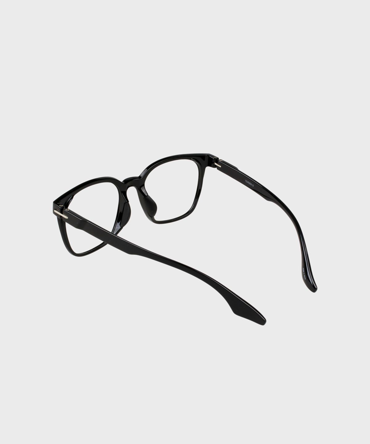 일삼사엠엠(134MM) MADO Black