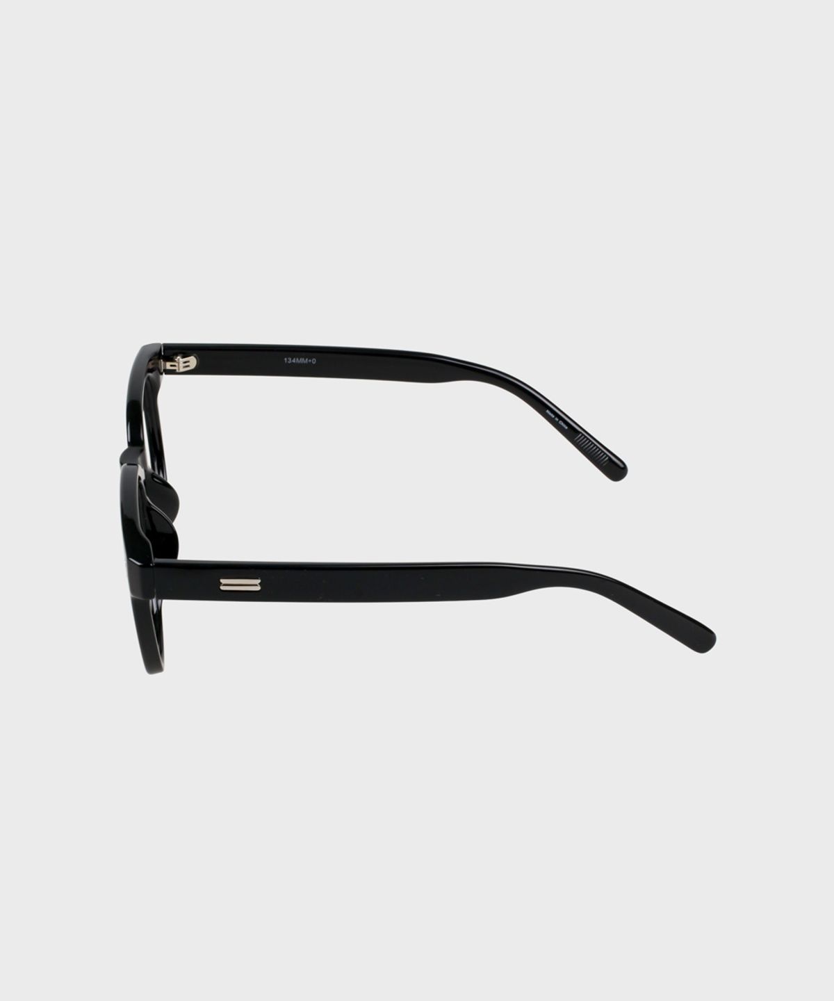 일삼사엠엠(134MM) FRAMEE Black