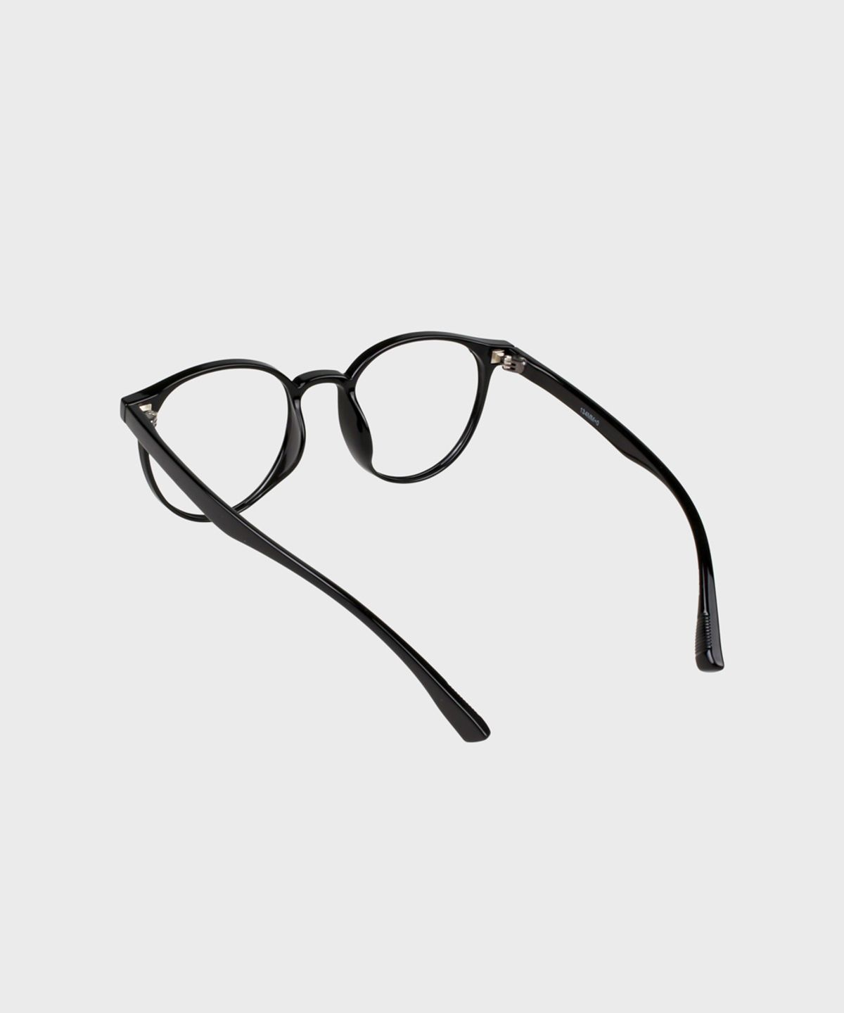 일삼사엠엠(134MM) ROUNDISH Solid Black