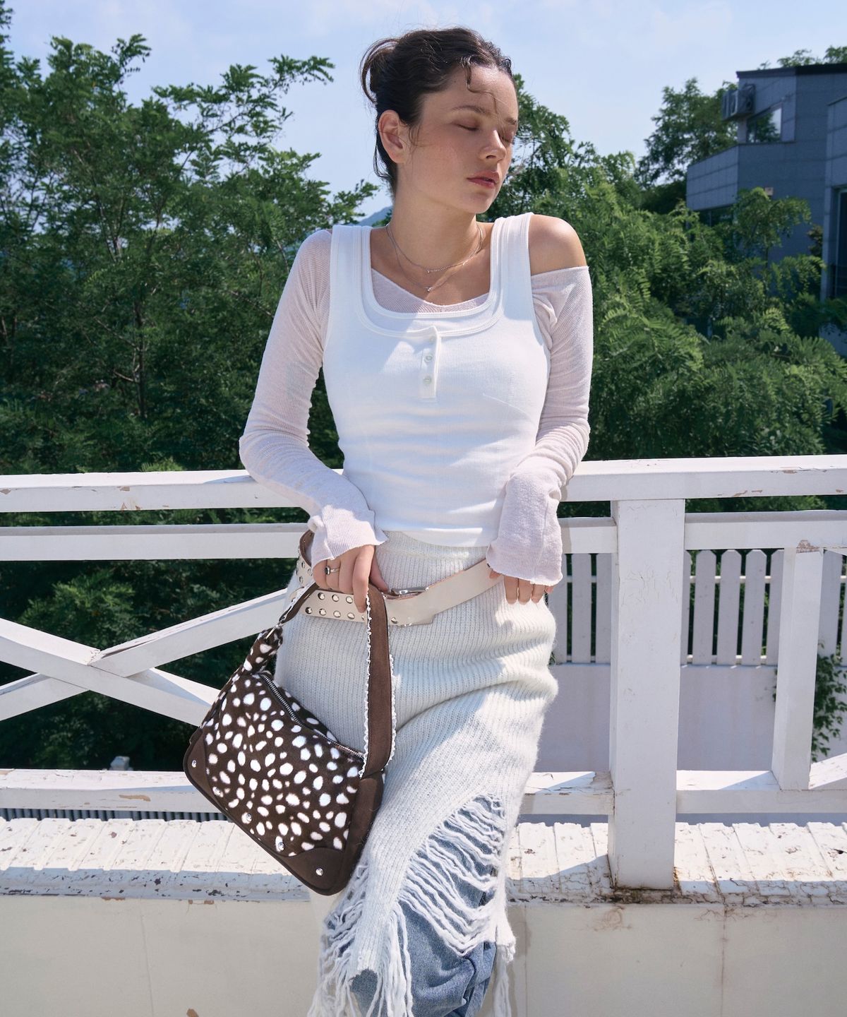 브리즐렛(BREEZLET) 카우 레이스 스웨이드 숄더백 [Brown]