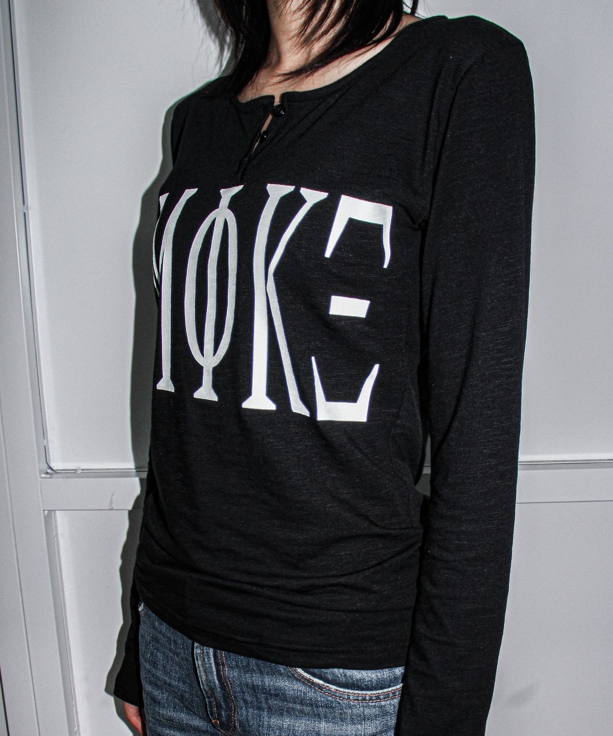 스모크어스타(SMOKEASTAR) SMOKE CODE LONG-SLEEVE (BLACK)
