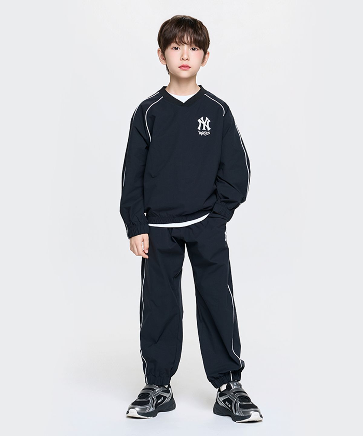 엠엘비 키즈(MLB KIDS) 스트릿 베이직 우븐 맨투맨 3 세트 NY (Black)