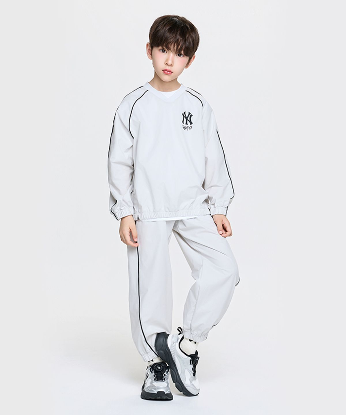 엠엘비 키즈(MLB KIDS) 스트릿 베이직 우븐 맨투맨 3 세트 NY (Mg.Cream)