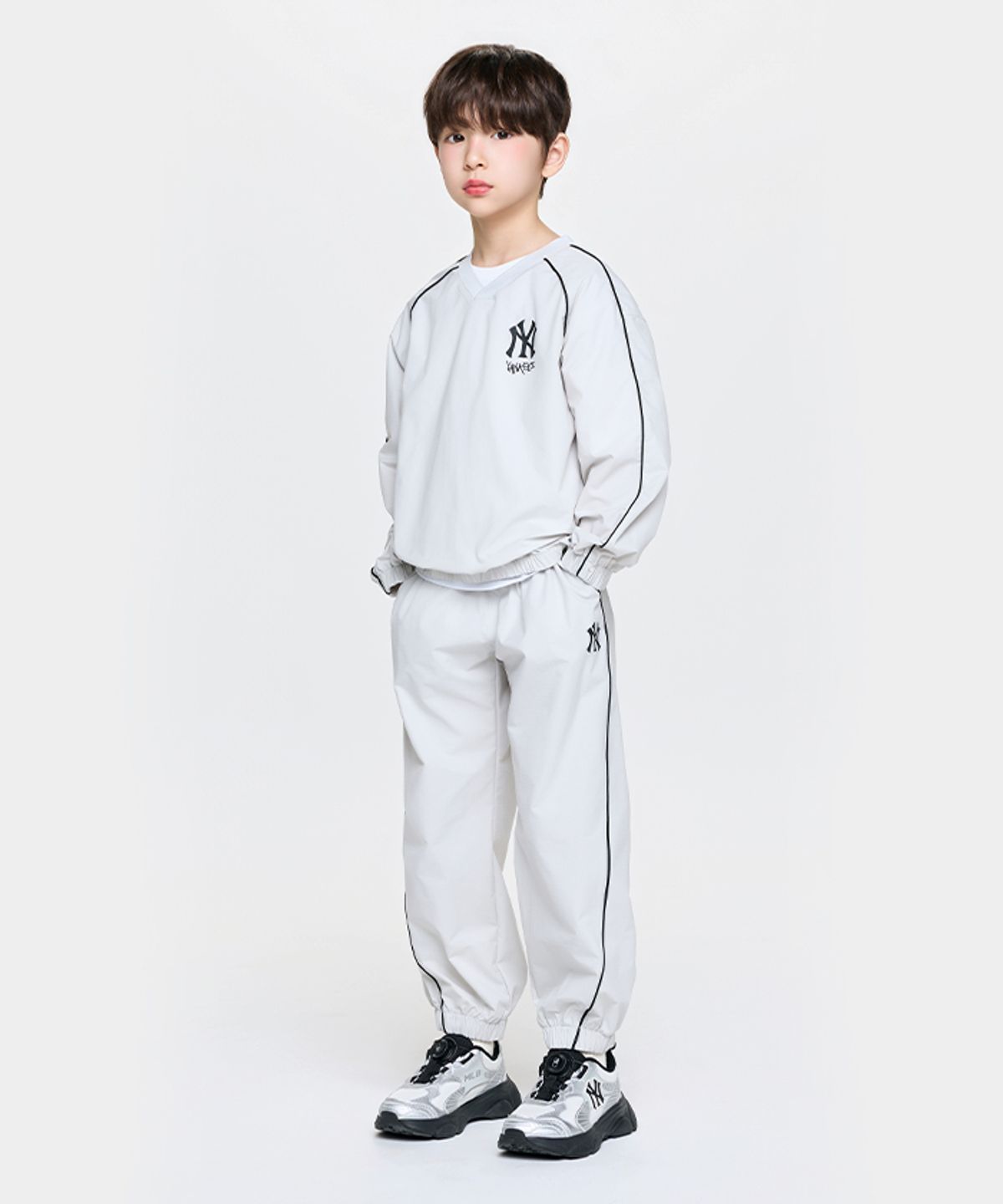 엠엘비 키즈(MLB KIDS) 스트릿 베이직 우븐 맨투맨 3 세트 NY (Mg.Cream)