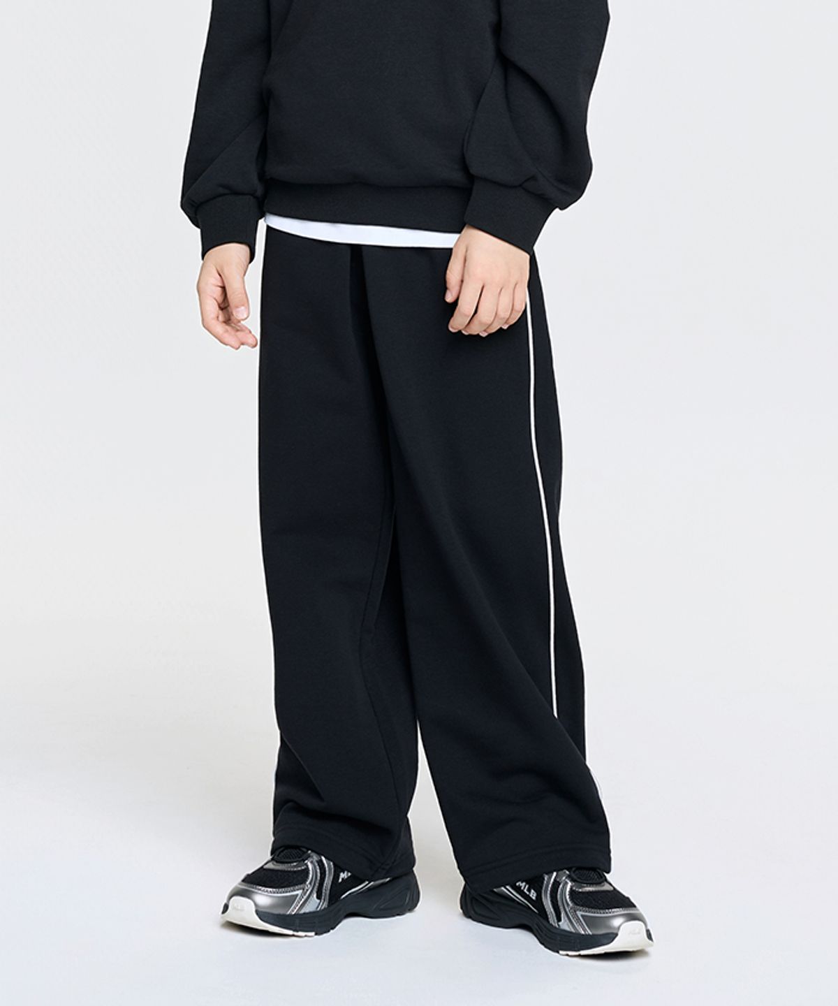 엠엘비 키즈(MLB KIDS) 베이직 컬러배색 스트링 와이드 팬츠 NY (Black)