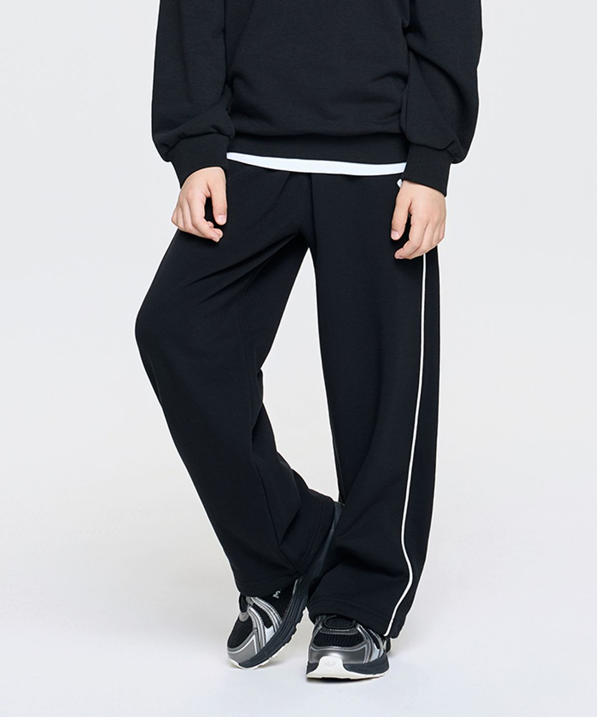 엠엘비 키즈(MLB KIDS) 베이직 컬러배색 스트링 와이드 팬츠 NY (Black)