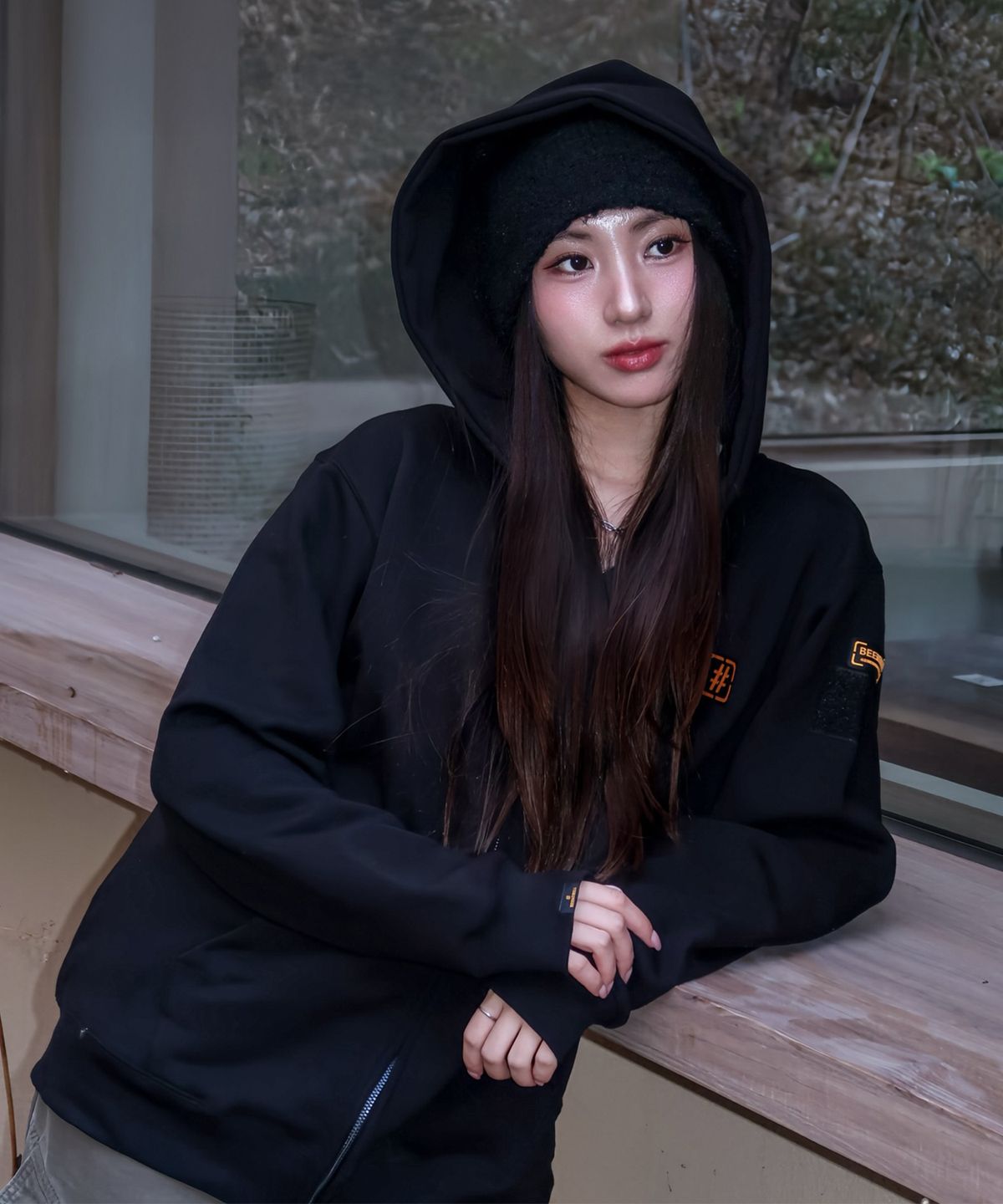 빈트릴(BEENTRILL) 해시태그 워크 후드 집업(블랙)