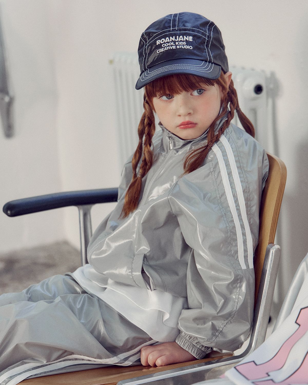 로아앤제인(ROANJANE) 메탈릭 윈드브레이커