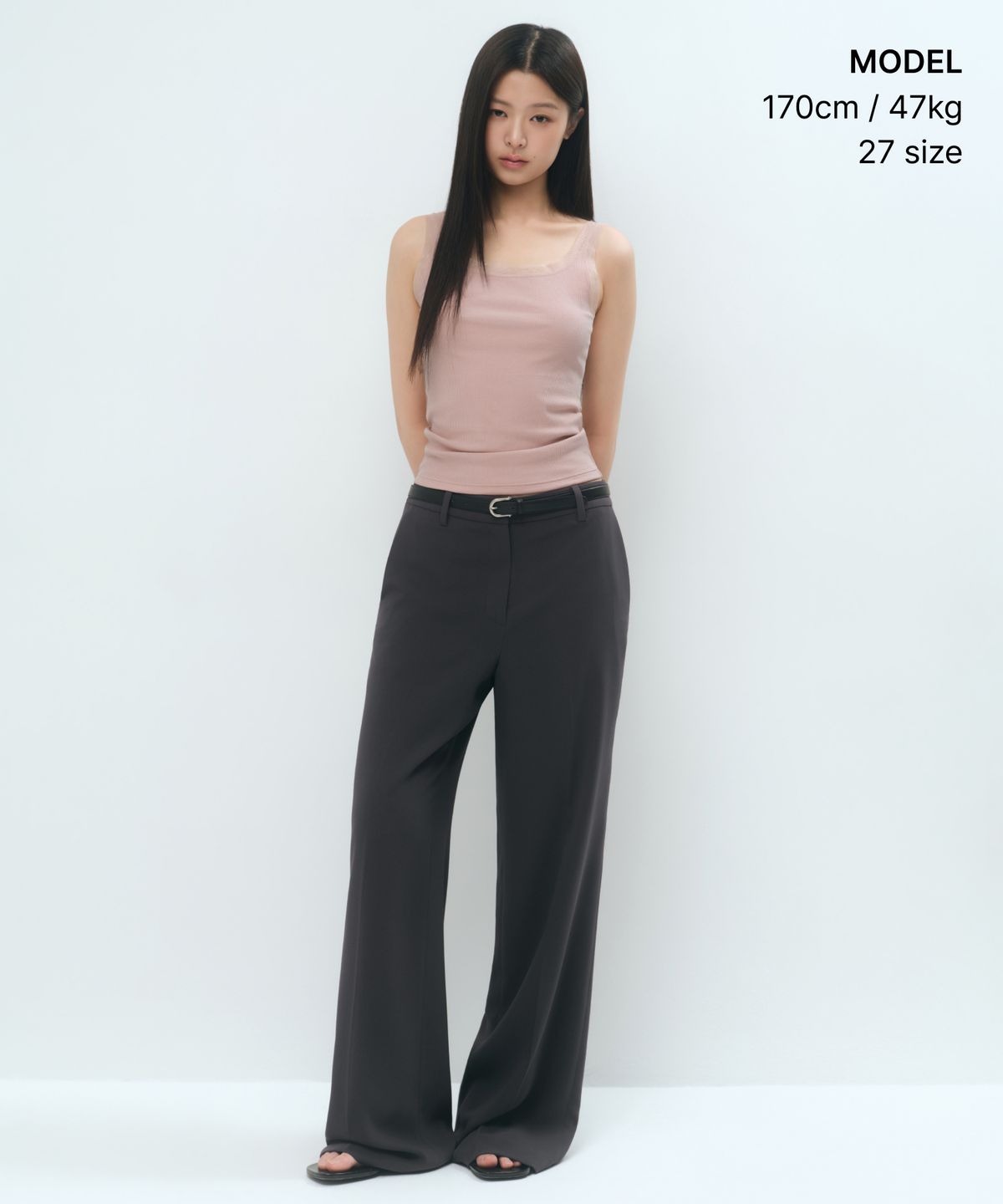 무신사 스탠다드 우먼(MUSINSA STANDARD WOMAN) 우먼즈 플루이드 로 웨이스트 와이드 슬랙스 [그레이]