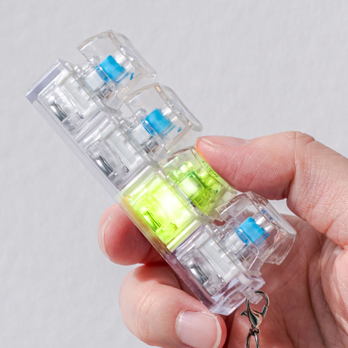 구스페리(GOOSPERY) (9color)LED 파스텔 키캡 키보드 키링 3구 4구 열쇠고리 키홀더 가방고리