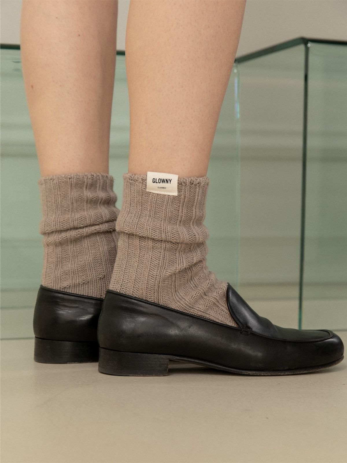 글로니(GLOWNY) G COZY SOCKS (BEIGE)