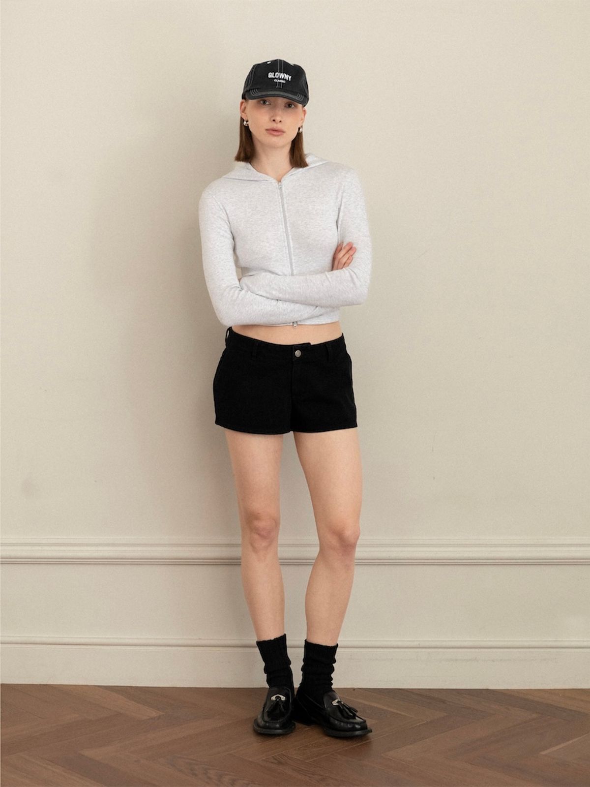 글로니(GLOWNY) THE RACHEL DENIM SHORTS (BLACK)