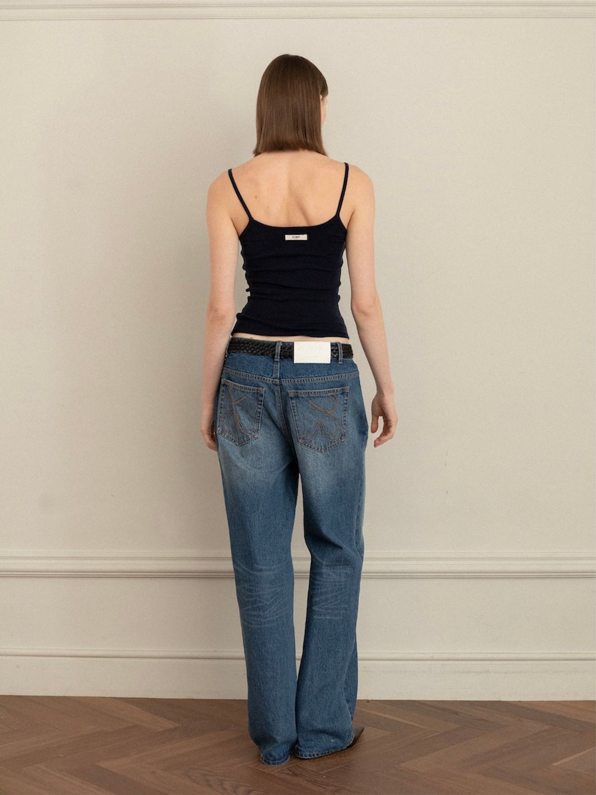 글로니(GLOWNY) G CLASSIC KNIT CAMISOLE (NAVY)