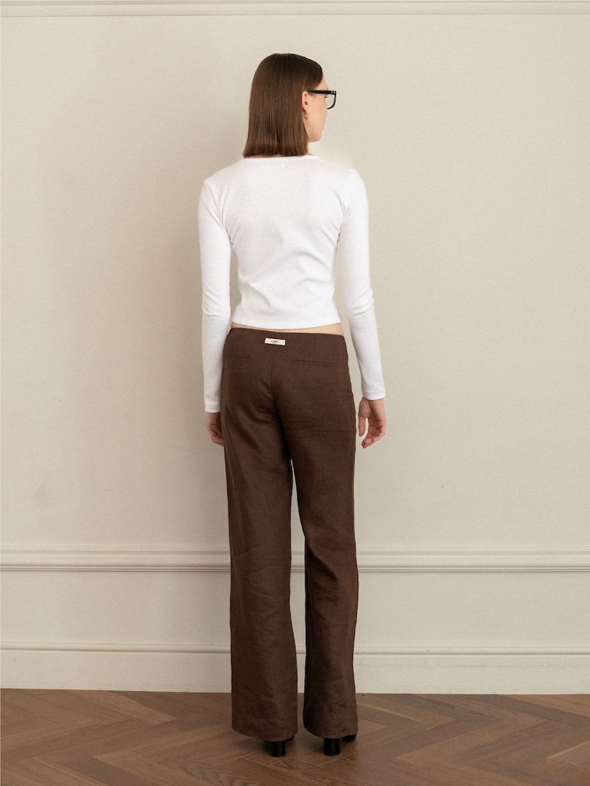 글로니(GLOWNY) G CLASSIC V-NECK CARDIGAN (WHITE)