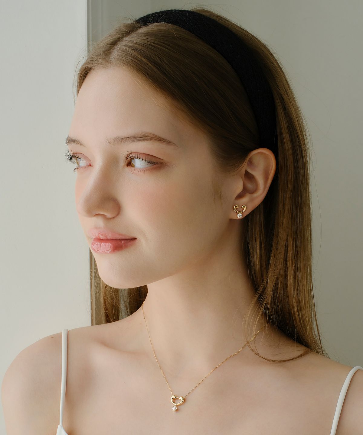 레브(REVE) RV-랩다이아몬드 3부 Phal. Love 드롭 귀걸이