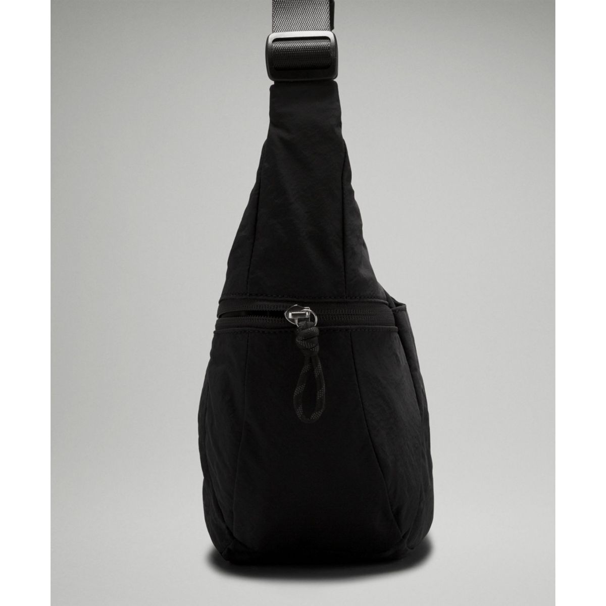 룰루레몬(LULULEMON) 슬라우치 슬링백 6L  BLK