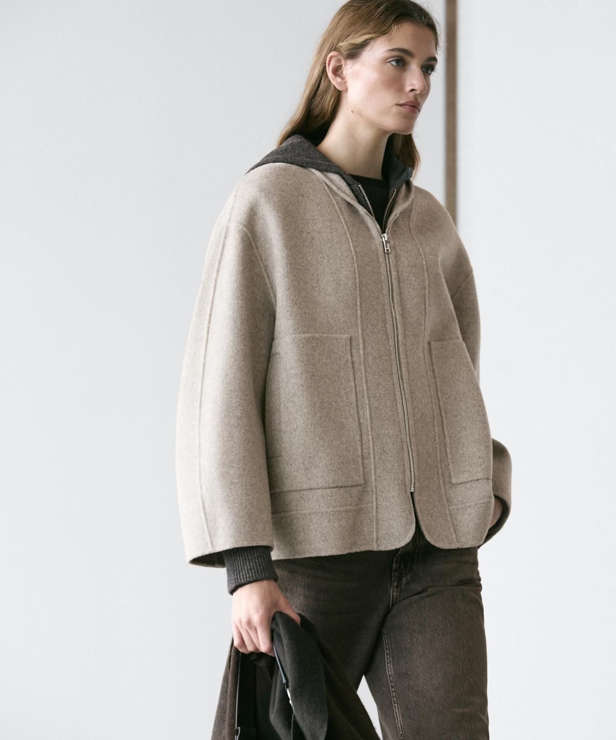 마시모두띠(MASSIMO DUTTI) 지퍼 디테일 울 블렌드 코트