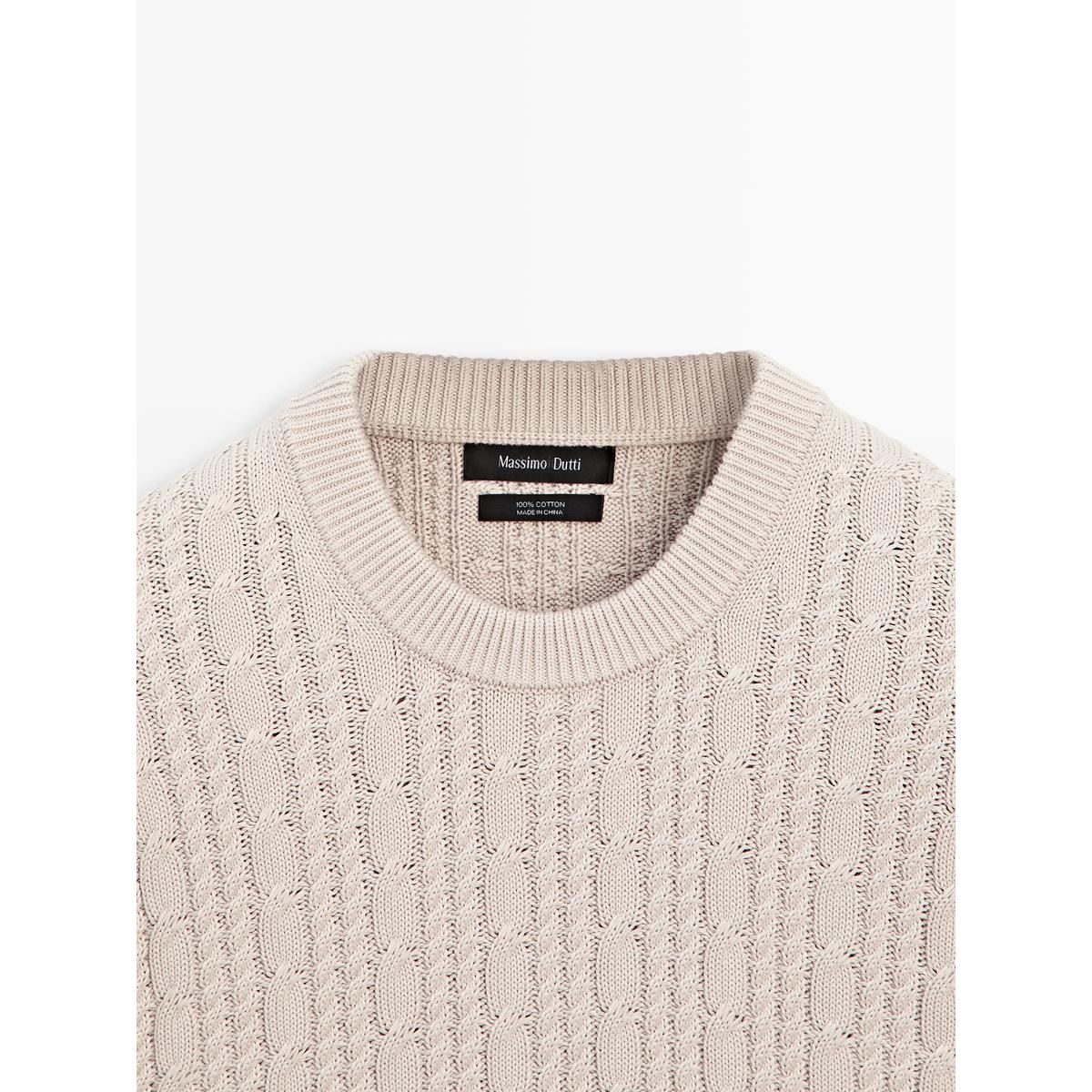 마시모두띠(MASSIMO DUTTI) 크루넥 100% 코튼 케이블 니트 스웨터