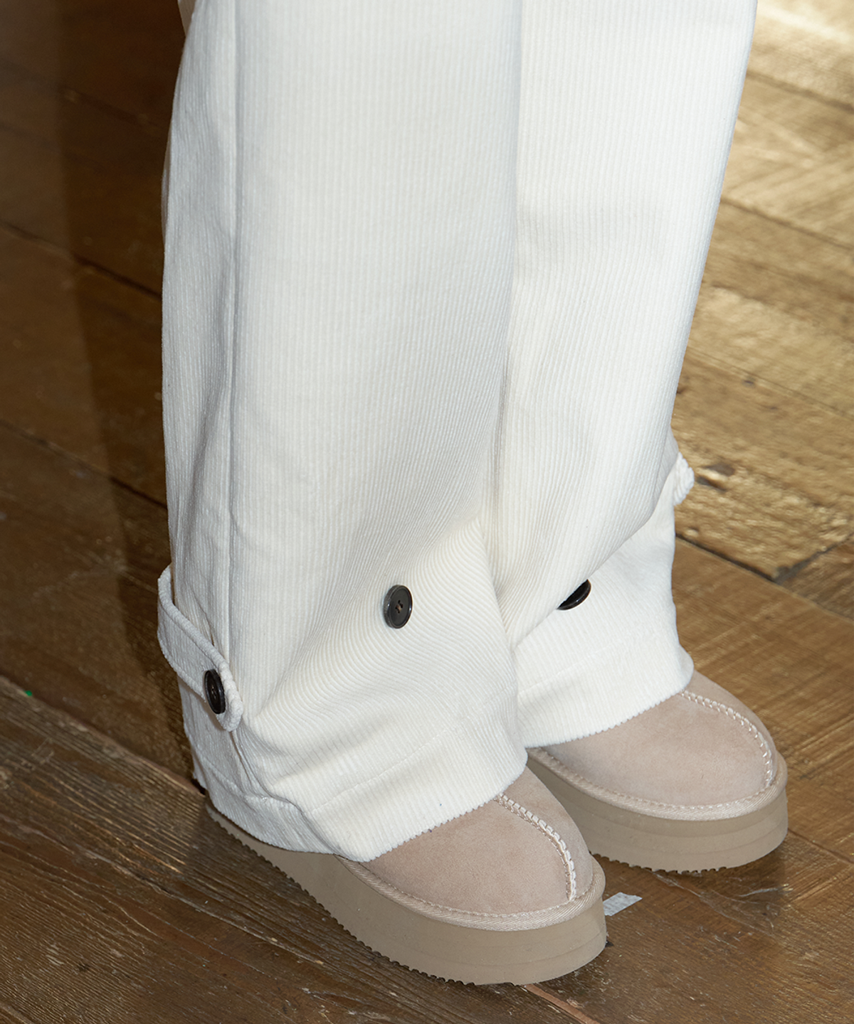 리지(LEEZIE) LP Corduroy Pants (2Colors)